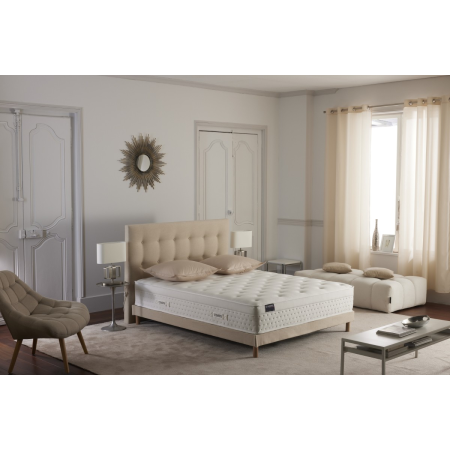 Tête de lit capitonnée beige, une touche d’élégance dans votre chambre