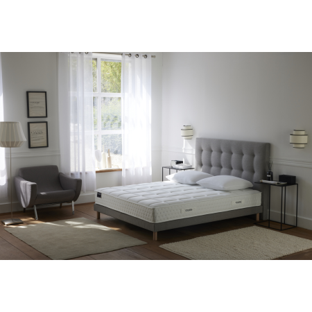 Ensemble matelas HOTEL CONFORT, sommier lattes fixes, tête de lit capitonnée grise