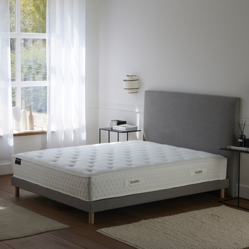 Sommier tapissier gris lattes flexibles – Confort ferme & tissu antidérapant