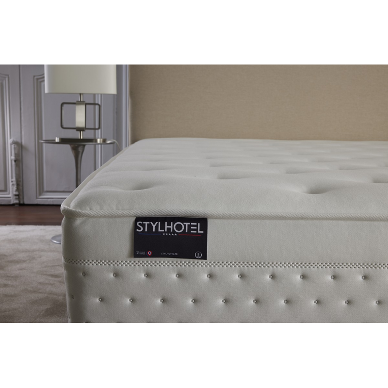 Matelas HÔTEL CONFORT PRESTIGE : confort hôtelier avec surmatelas intégré
