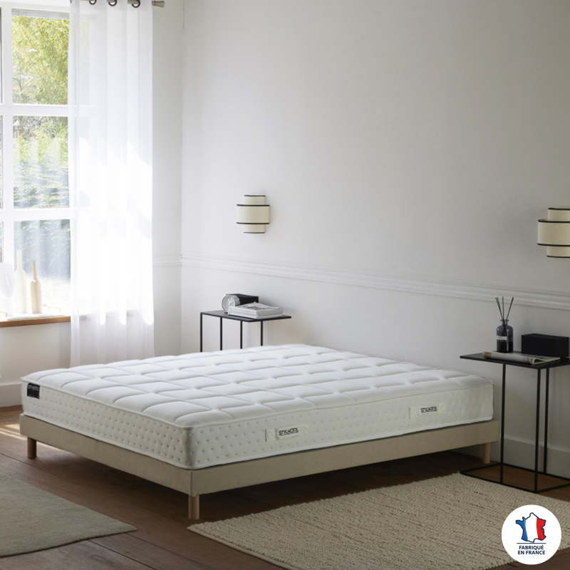 Ensemble matelas HOTEL CONFORT et sommier beige à lattes fixes