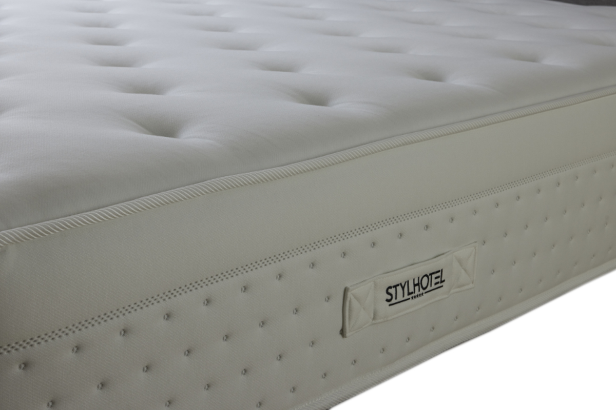 Tout savoir sur les matelas hybrides : le guide complet STYLHOTEL pour un confort hôtelier à domicile